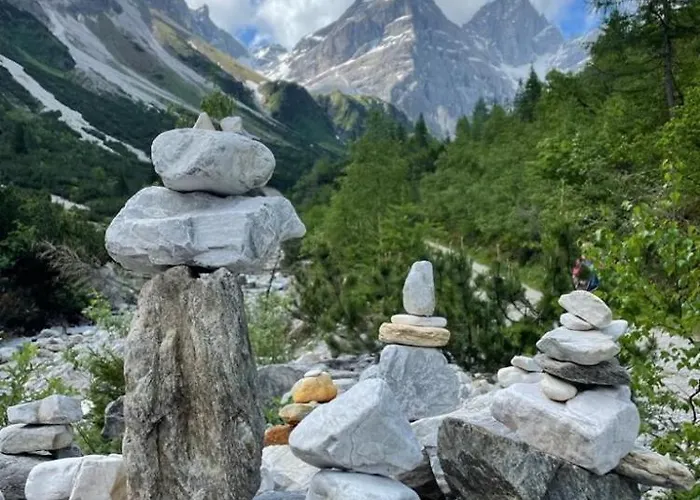 Apartment Fewo-gschnitz 42 *