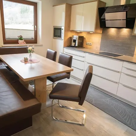 Fewo-gschnitz 42 Apartman